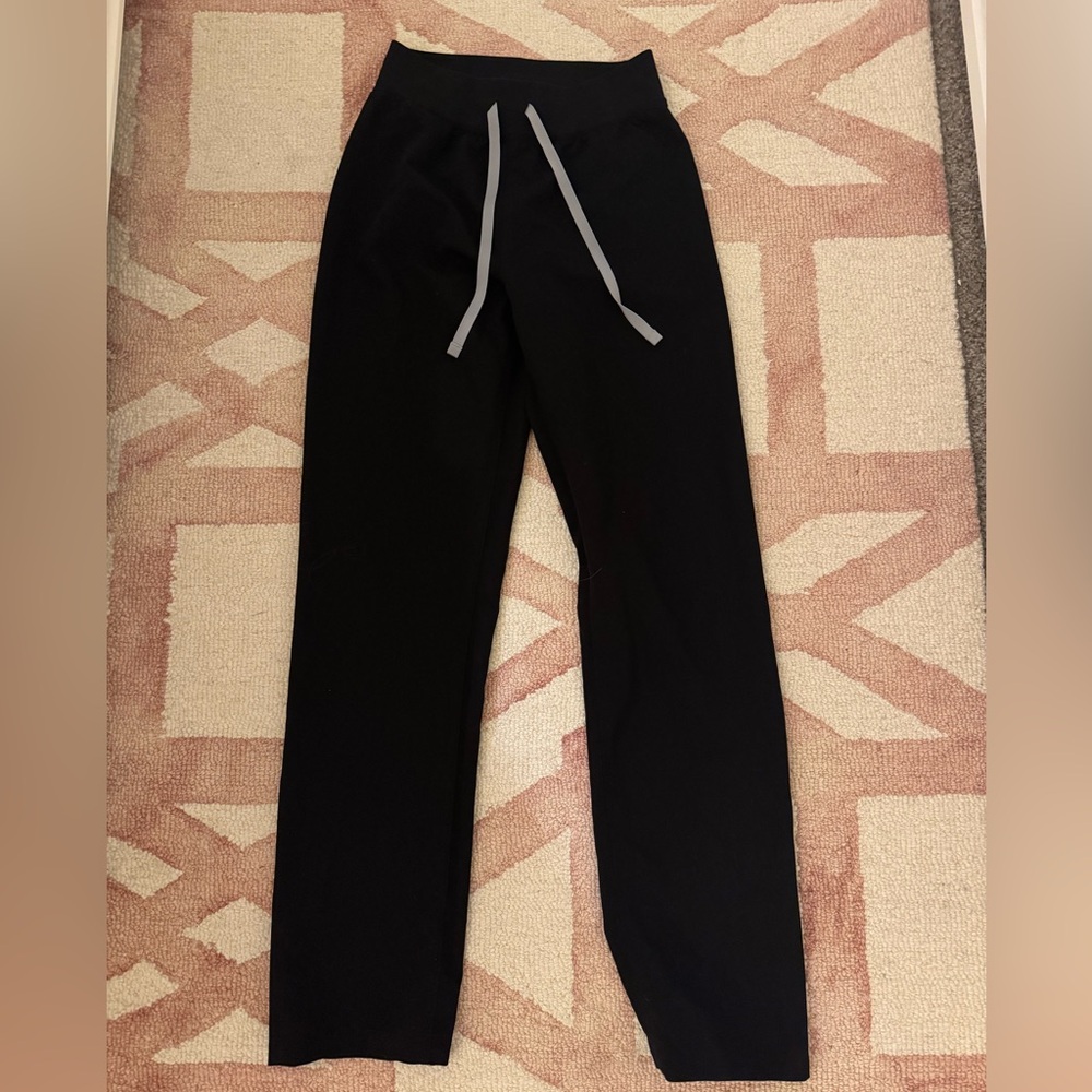 Figs Black Livingston Scrubs